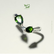 May Birthstone-Diopside Two droplet ring